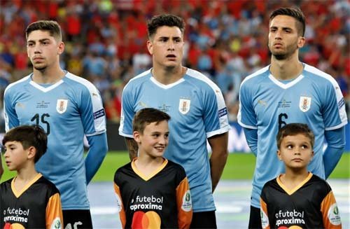 Foto de jogadores uruguaios perfilados